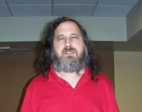 Richard Stallman llama a la desobediencia civil